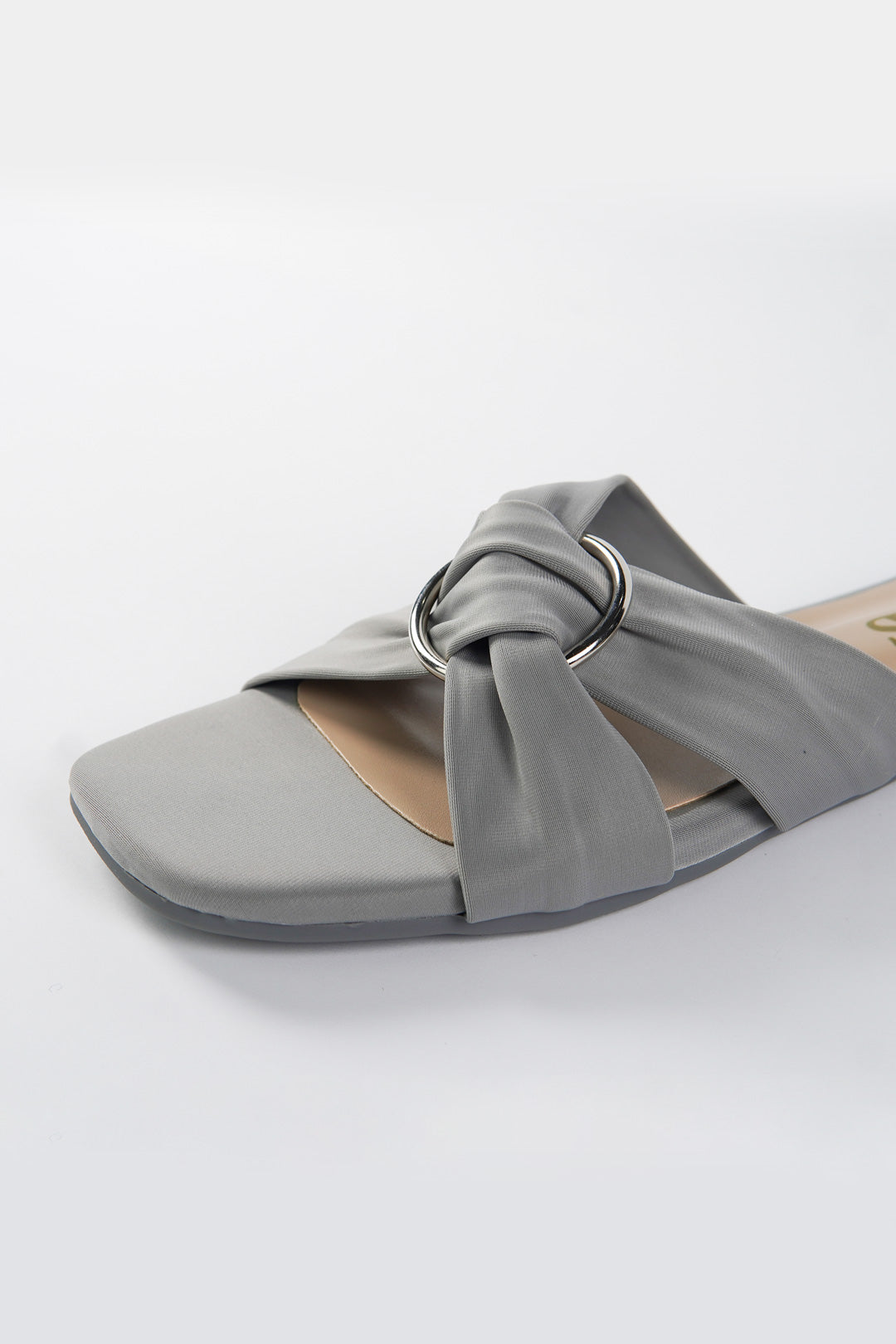 Twist Luxe Slides